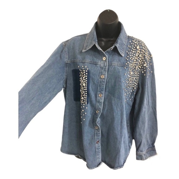 Beautiful denim crystal rhinestones studded‎ button down shirt size medium new - Picture 9 of 16